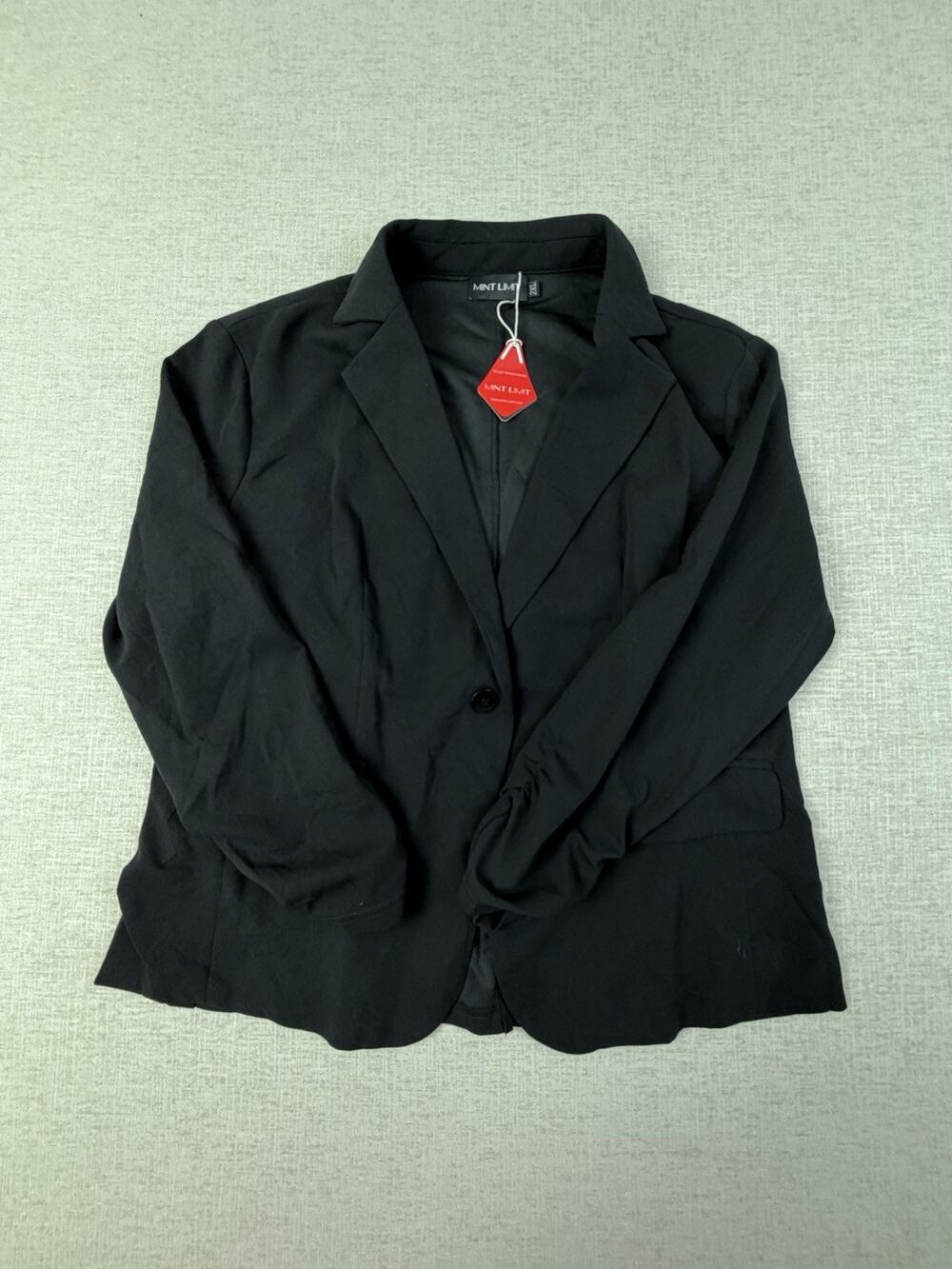 NWT Mint Limit Women’s 2XL Black Stretch Blazer Jacket Ruched Sleeves